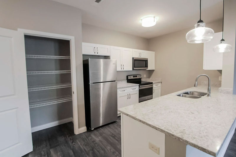 amenities-apartments-reserve-at-riverbend-3001-peach-blossom-drive-jeffersonville-indiana-47130-25 amenities-apartments-reserve-at-riverbend-3001-peach-blossom-drive-jeffersonville-indiana-47130-25