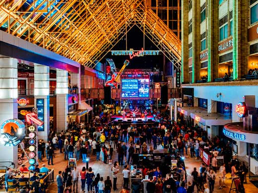 local-attractions-louisville-entertainment-district local-attractions-louisville-entertainment-district